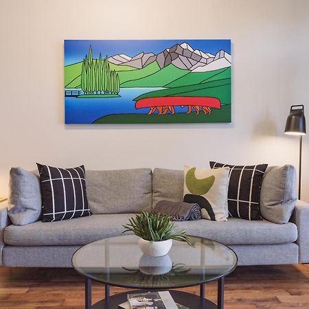 Appartement Grassihaus Mountain Getaway à Canmore Extérieur photo